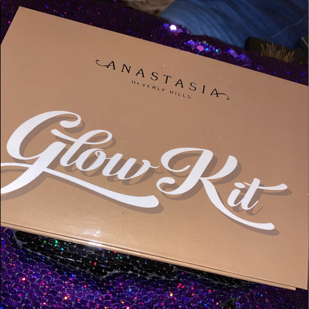 ABH Glow Kit